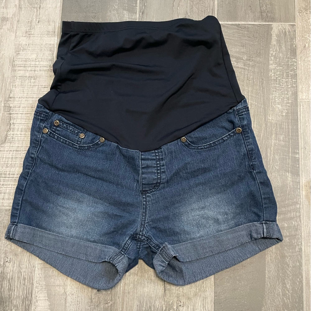 4 for $20 Maternity Shorts | so comfortable | Small | Oh! Mamma